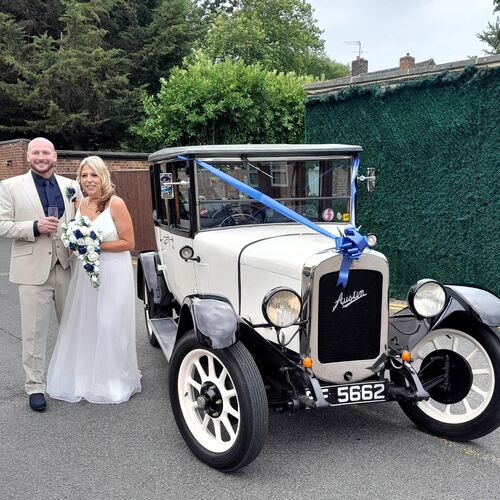 Gallery | Wedding Cars Harpenden, St Albans, Watford, Hemel Hempstead | Heritage Classic Cars