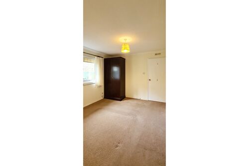 45 Craigmore Road, Rothesay, Isle of Bute, PA20 9ES