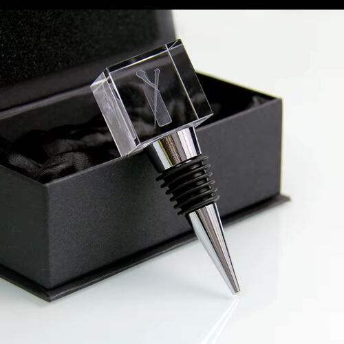 The Tiree 2D Crystal Wine Stopper