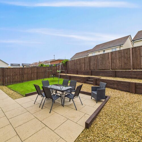 Troon Walk, Kilmarnock