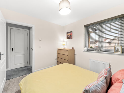 Lapwing Place, Alloa, FK10 1SJ