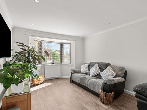 Dundee Place, New Carron, FK2 7SA