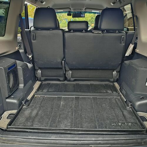 MITSHUBISHI Pajero Shogun 3.8 V6 2012 - Petrol Euro5 Ulez Compliant