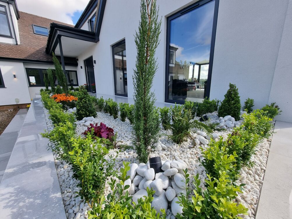 Gallery | Hd Landscaping | Landscape Gardening | Garden Maintenance Leighton Buzzard | Garden Design Bedfordshire