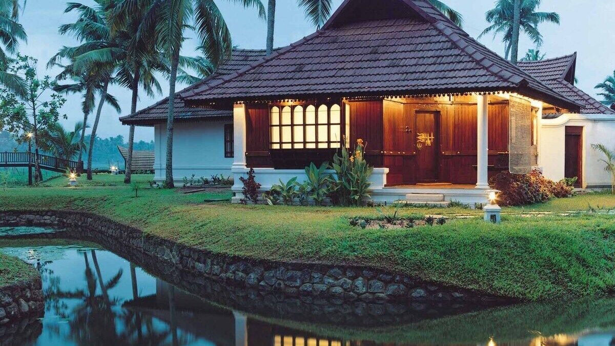 Kumarakom Lake Resort 