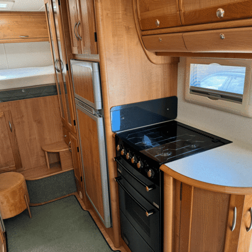 AutoTrail Chieftain SE Fixed Bed 6 Berth Motorhome 2004(54)reg 35k miles