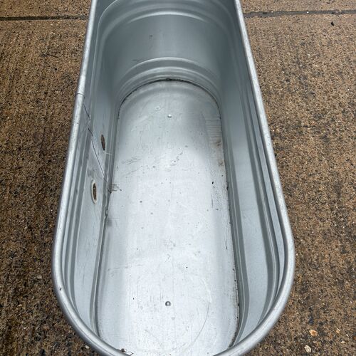 5ft oval stock tank