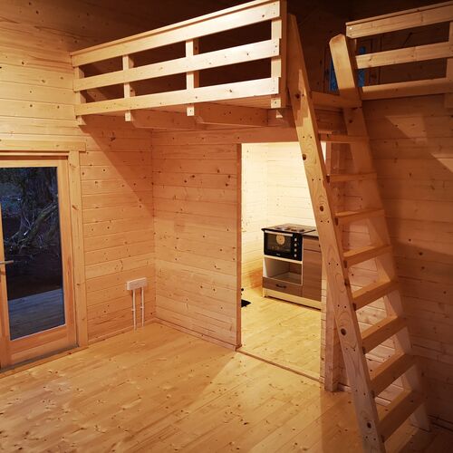 Extended family room