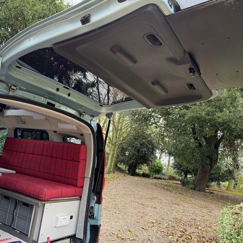 2011(61)reg Renault Kangoo 1.5DCi Camper Van 2 Berth PRO CONVERSION