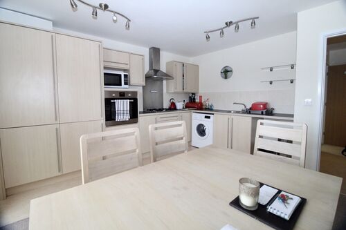 Jack Hardy Close, Syston, LE7 2DW