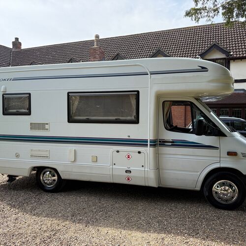 Autotrail Cherokee Mercedes Sprinter 2002 - 2.7CDi Auto - 36k miles