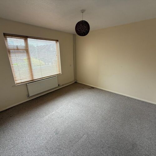 One Bedroom Flat To Let with Heating Costs Included in rent