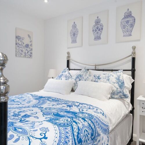 Chalet 2, Little Tolpitts Cottages