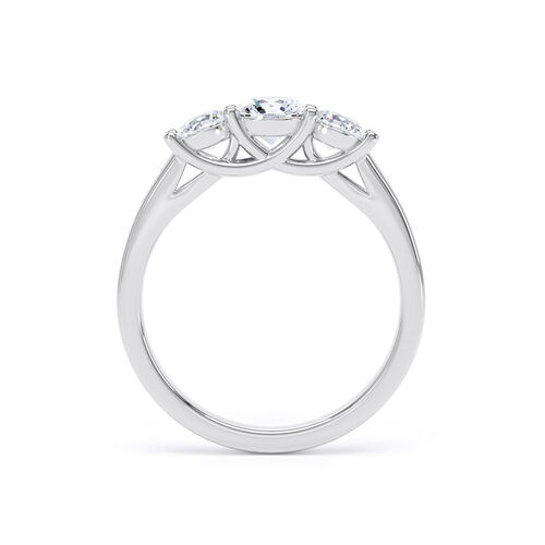 Graduated round brilliant cut diamond trilogy