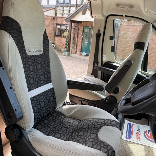 2015 65reg Autocruise Rhythm Peugeot Boxer - 1 Owner - Full History