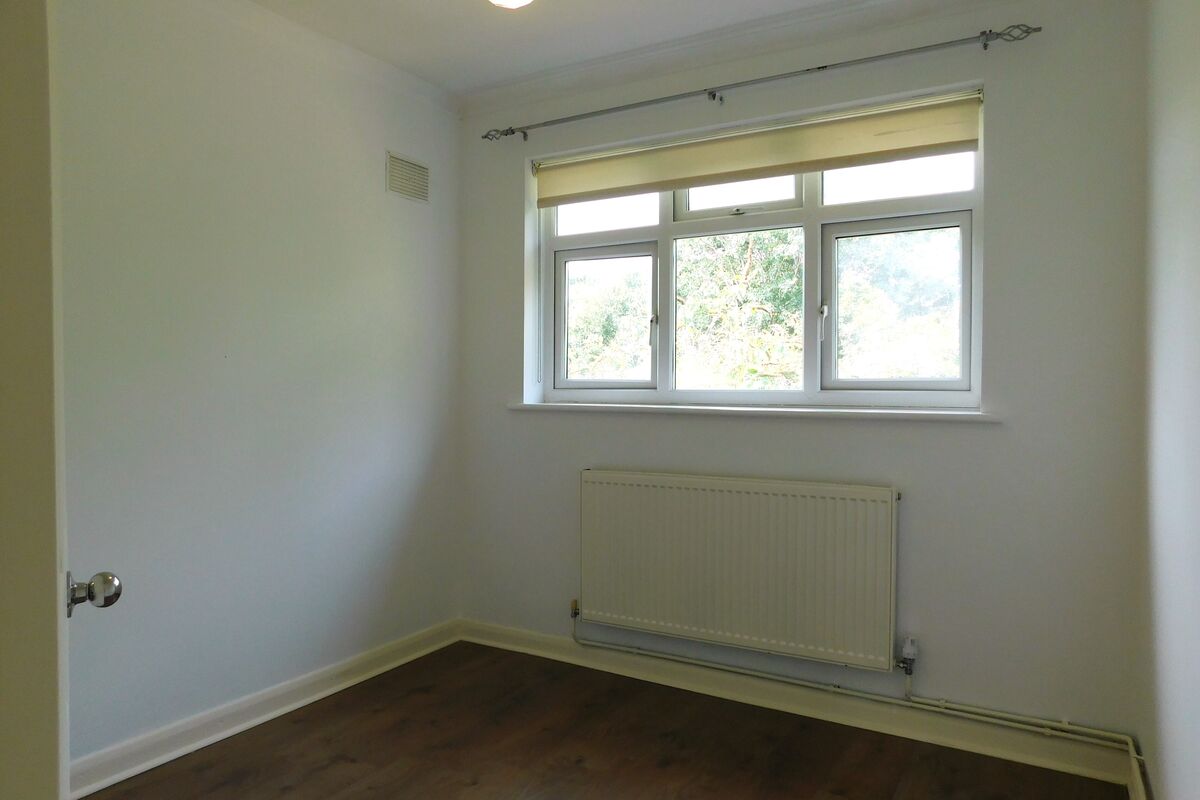 Curtis Road, Whitton