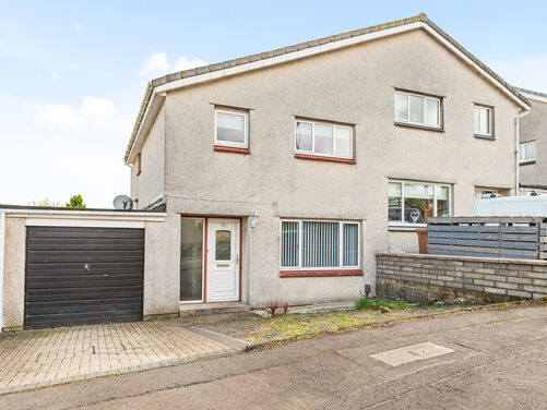 Pirleyhill Gardens, Falkirk, FK1 5NB