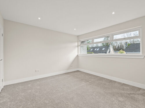 Auchinbaird, Sauchie, FK10 3HB