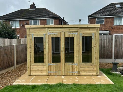 10x8 Pent Summer House