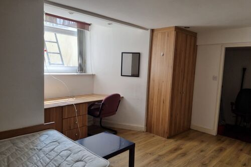 203 Belle Vue Road Rear Flat 