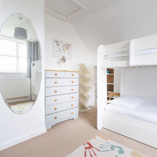 1 Hillside Way, Welwtn AL6 0TY