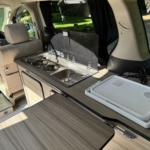 2004 Toyota Alphard 2.4 Petrol Automatic Camper Van 4 Berth