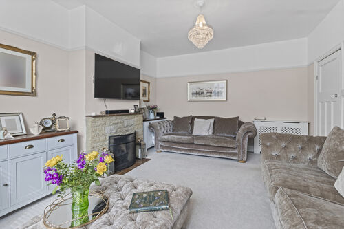 Kings Avenue, Eastbourne