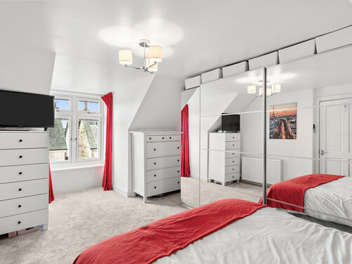 Russel Street, Falkirk, FK2 7HU