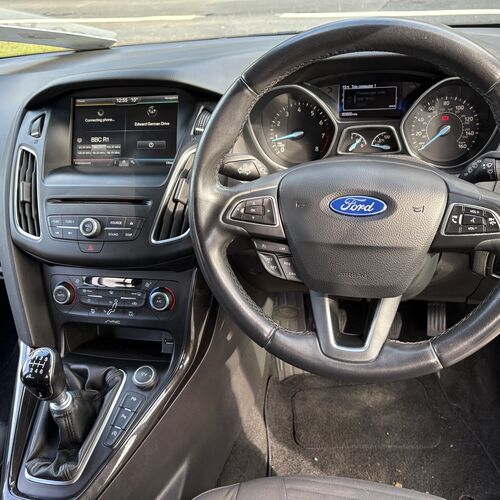 2015 (15) FORD FOCUS TITANIUM 1.0 PETROL 5 DOOR