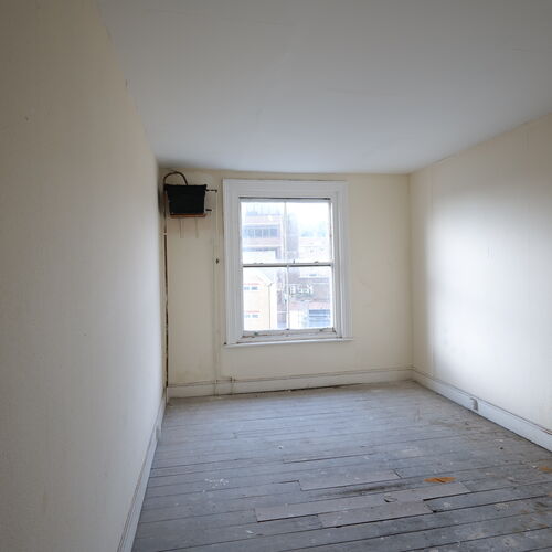 Freehold Town Centre Shop Investment