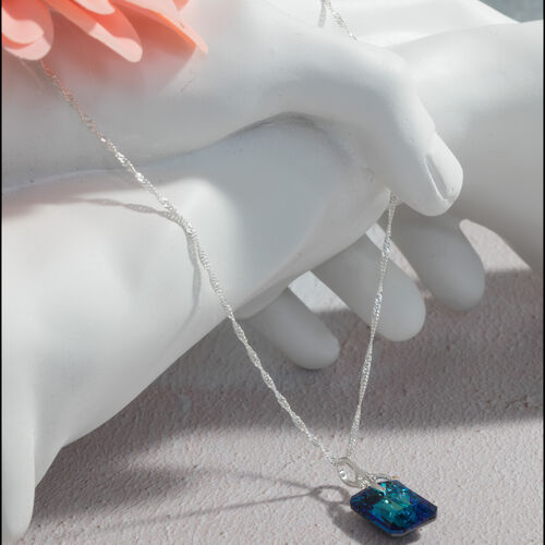 Oblong Crystal Necklace – Majestic Blue, Siam Red, Vitrail Light