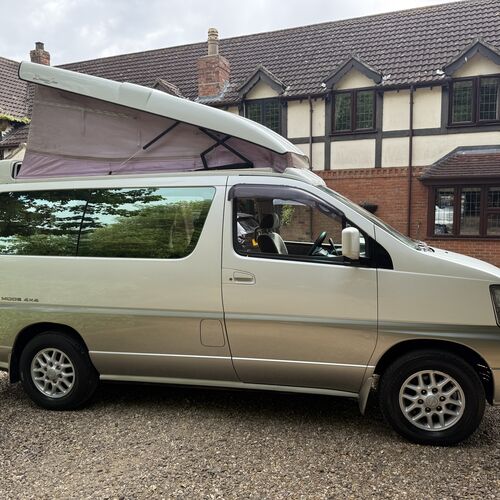 1999 Nissan Elgrand 3.2V6 Auto Camper Van 2 Berth