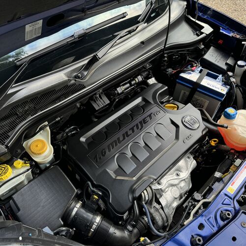 2013 (63)reg Fiat Doblo MyLife Camper Van 2 Berth 1.6 M-Jet Diesel 58644 miles