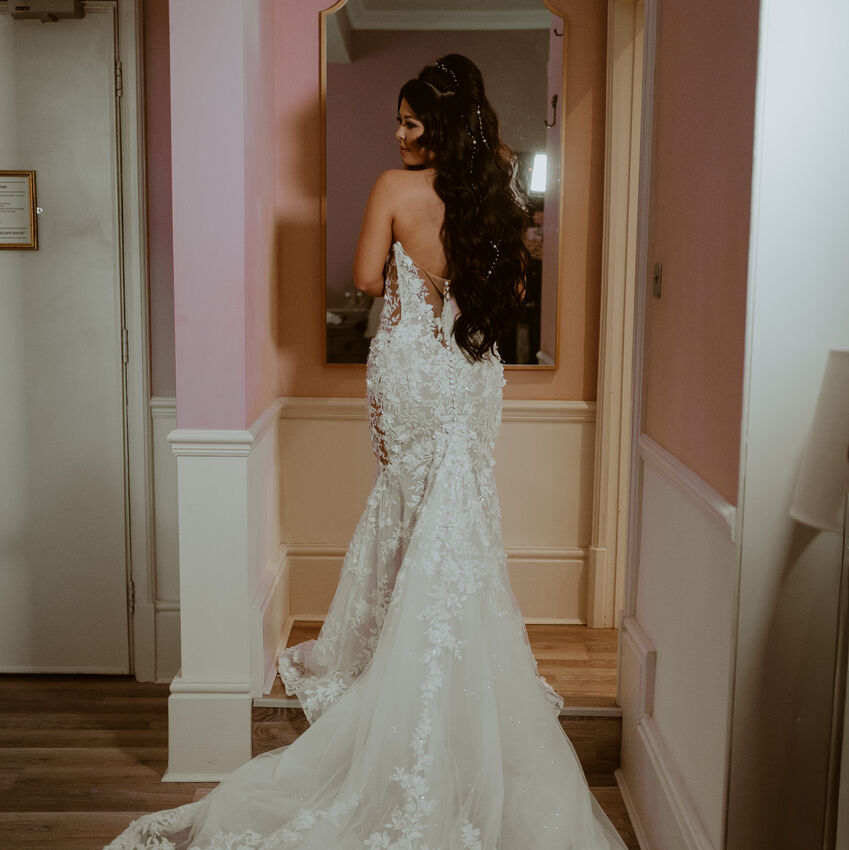 Hair | Minxies - Wedding Hair - Wedding Make-Up - Bridal Hair - Bridal Make-up