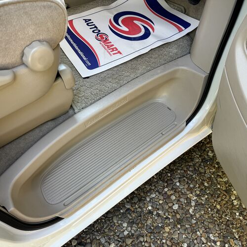 2004 Toyota Alphard 2.4 Petrol Automatic Camper Van 4 Berth