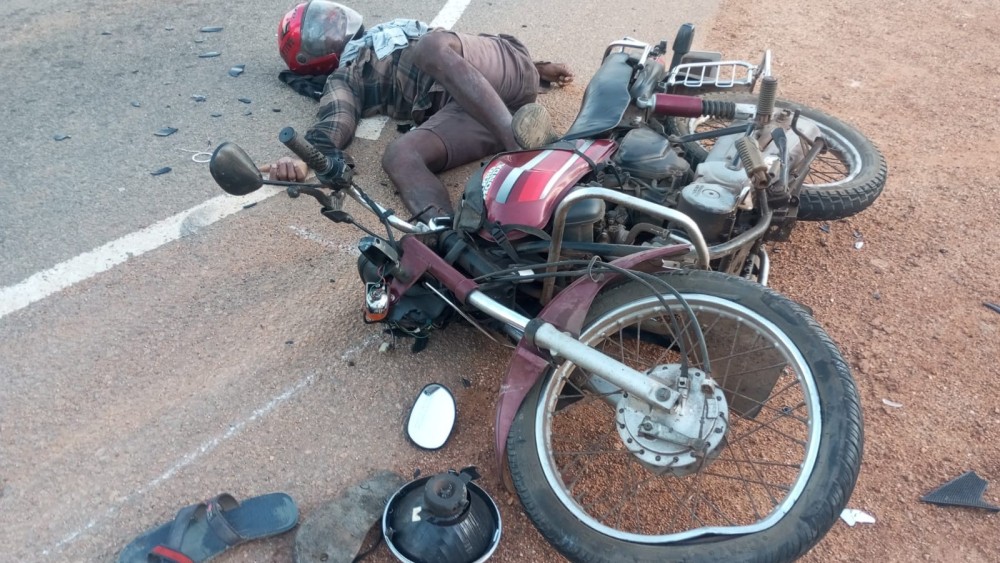 ஆனையிறவு பகுதியில் இடம்பெற்ற விபத்தில் ஒருவர் பலி