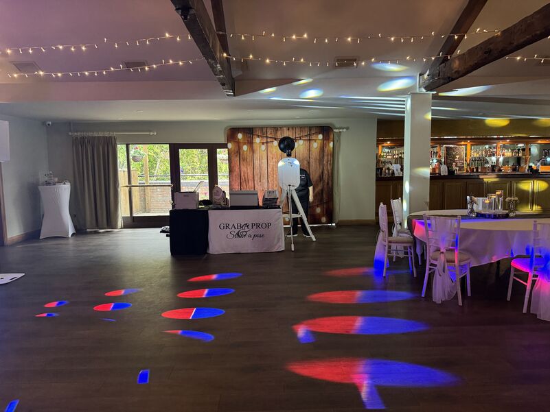 Gallery  | Pic Me! by Sweetalicious | Wedding Photo Booth Hire Hampshire | Corporate Photo Booth Hire Southampton | Luxury Photo Booth Hire Bournemouth