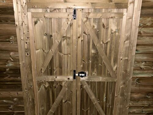 #A072 12x8 Apex Reverse Shed