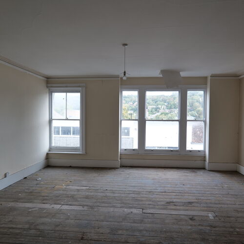 Freehold Town Centre Shop Investment
