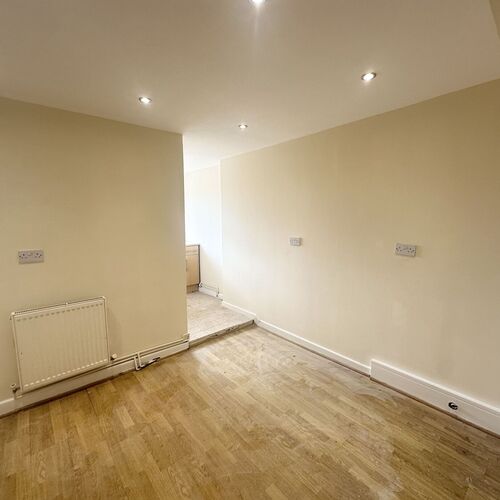 Brocks Terrace, Trebanog, Porth, CF39 9YS