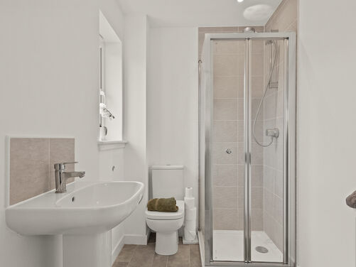 Middlerigg Avenue, Reddingmuirhead, FK2 0WG