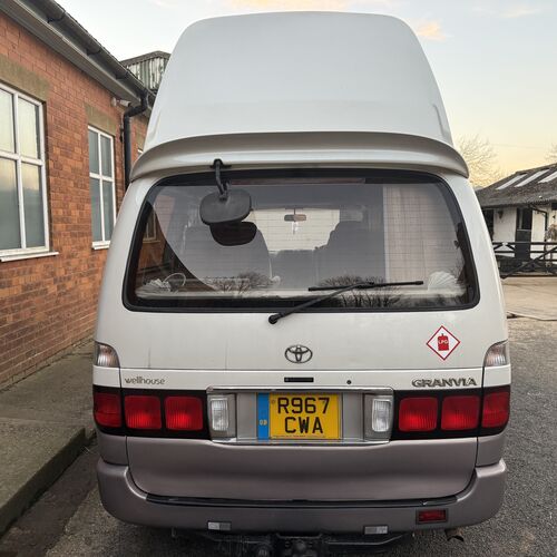 1997 Toyota Granvia Wellhouse Camper Van