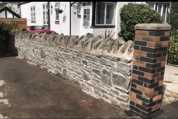 Muscle Stone & Brick Solutions | Stonework masonry builder -Reponiting-repair Cardiff | Brickwork builder -repointing -repair-Cardiff | Garden walls-extensions-patios-garages-porches-garden kitchen ovens-home structural repairs-BBQ.cardiff