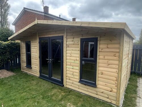 #PVC107 18x10 Apex Reverse Summer House