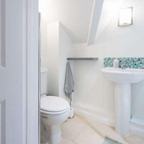 1 Hillside Way, Welwtn AL6 0TY