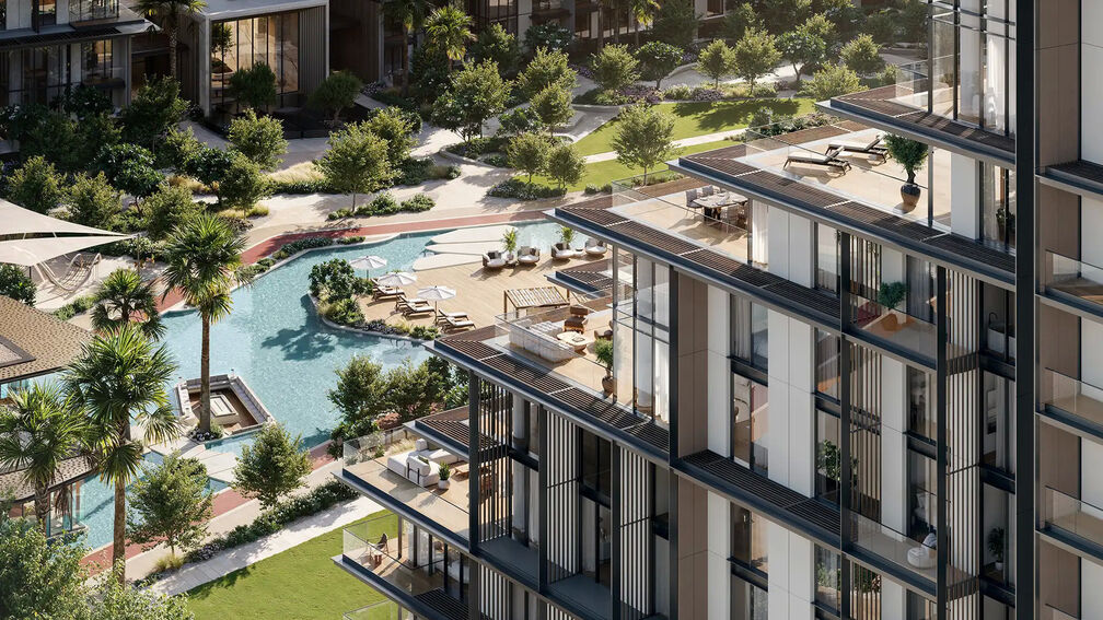 City Walk Crestlane by MERAAS