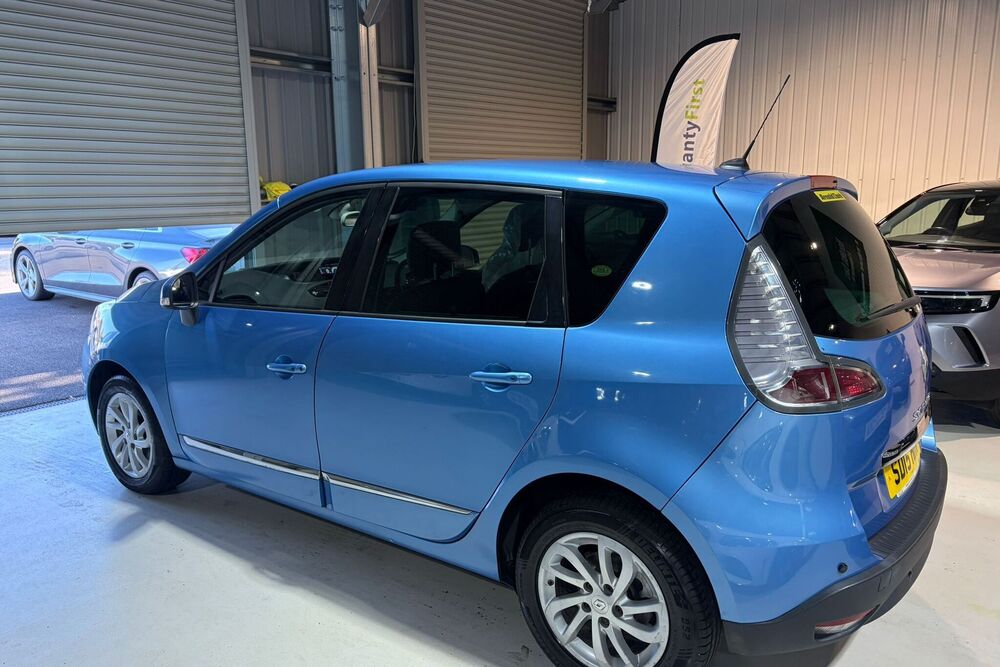 RENAULT SCENIC 1.5 dCi DYNAMIQUE TOMTOM
