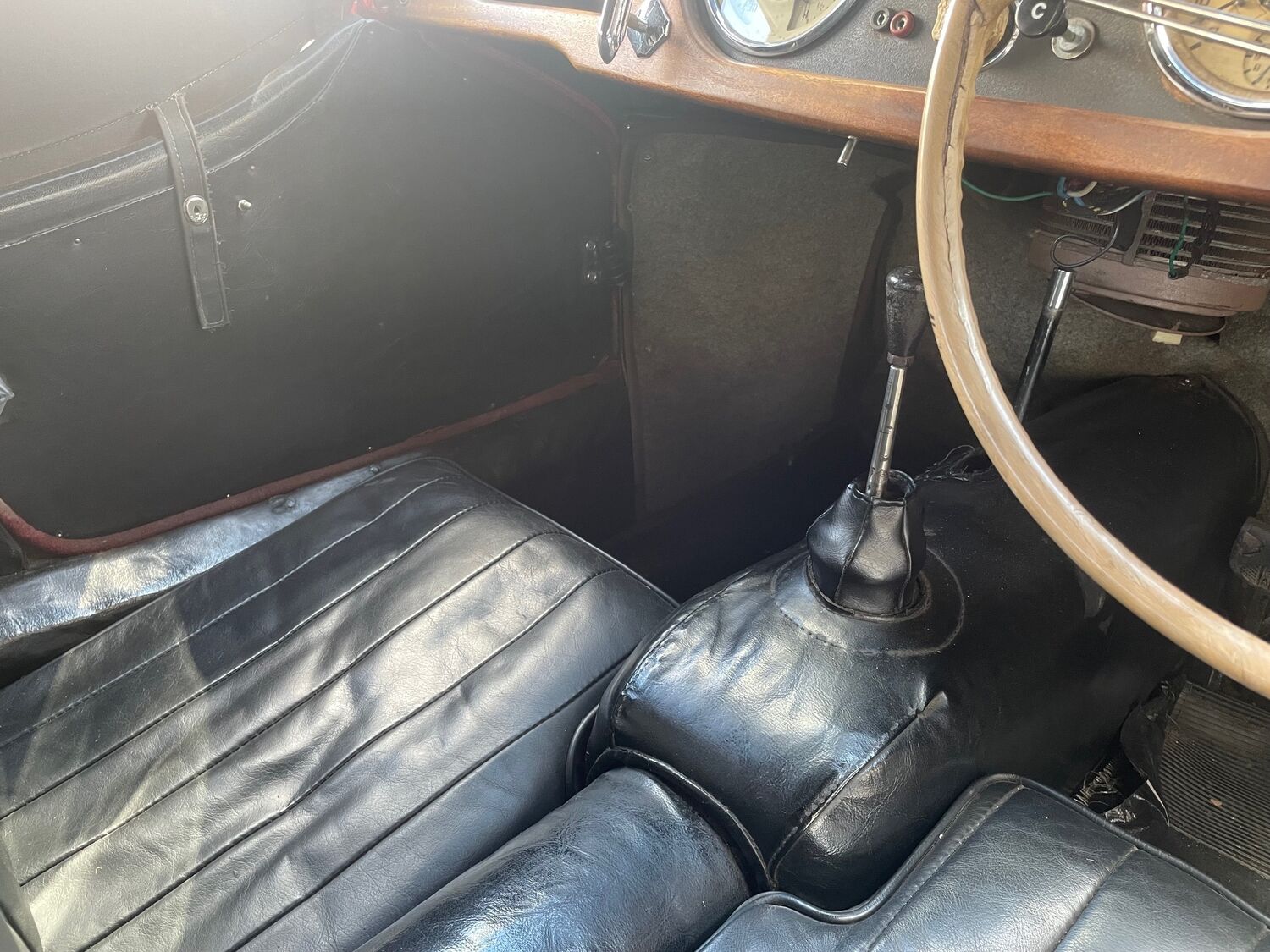 1954 Morgan +4 Flat Rad – POP 560 – £24,950