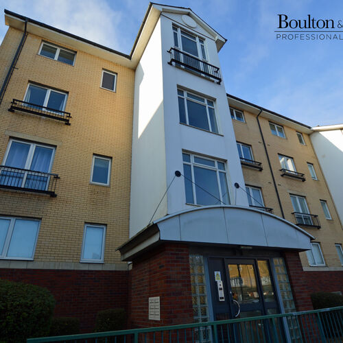 Renting in Cardiff - 3 Bedroom Duplex Penthouse Apartment, Cardiff Bay