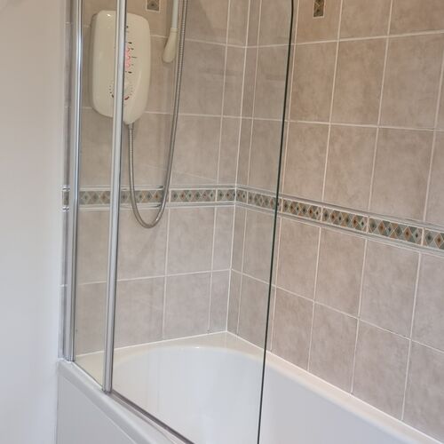 Albemarle Gate 3 Bedroom 2 Bathroom House Overlooking Pittville Park